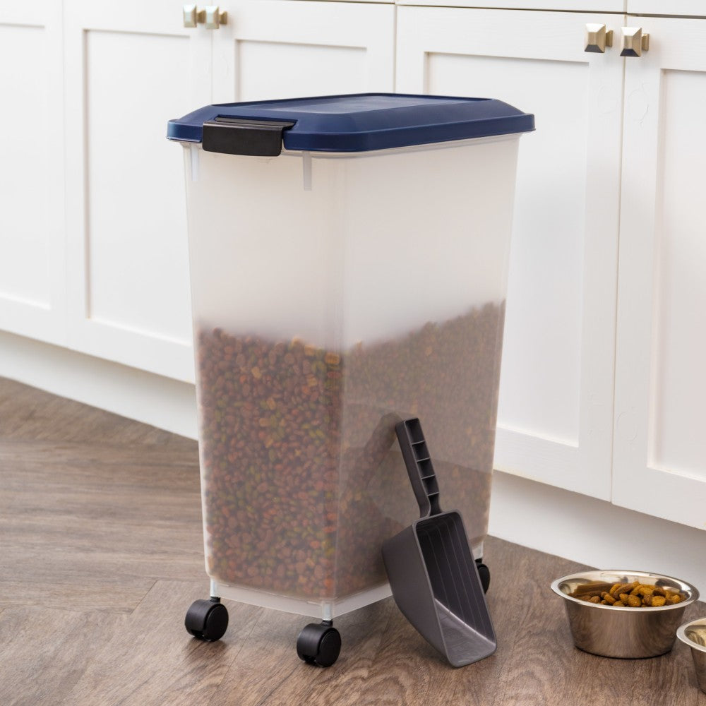 Iris Airtight Container, 47 Qt, Blue